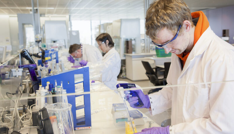 Pipetting at the bench, Approved for External Use